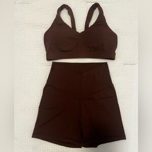 Aerie Offline Matching Sports Bra and Shorts Set